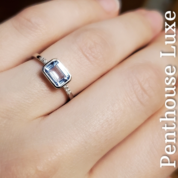 SOLID 925 Sterling Silver Blue Topaz Ring - Picture 4 of 5